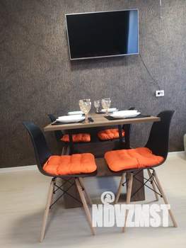 Студия квартира, посуточно, 38м2, 10/12 этаж