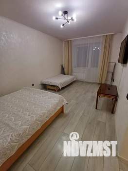1-к квартира, посуточно, 40м2, 2/5 этаж