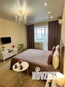 1-к квартира, посуточно, 45м2, 5/5 этаж
