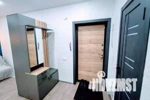 1-к квартира, посуточно, 37м2, 1/7 этаж