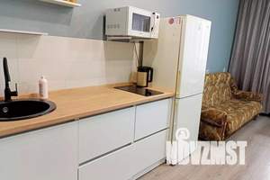 1-к квартира, посуточно, 42м2, 4/9 этаж