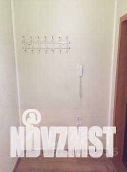 Студия квартира, на длительный срок, 27м2, 8/9 этаж