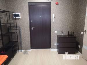 Студия квартира, посуточно, 38м2, 10/12 этаж