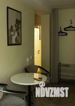 1-к квартира, посуточно, 18м2, 1/1 этаж