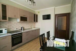 3-к квартира, посуточно, 98м2, 2/9 этаж
