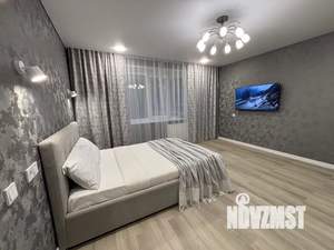 1-к квартира, посуточно, 35м2, 1/9 этаж