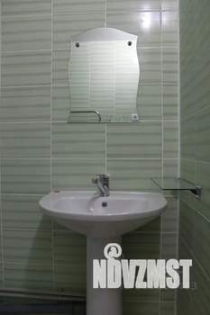 Студия квартира, посуточно, 34м2, 1/3 этаж