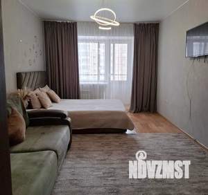 1-к квартира, посуточно, 40м2, 3/5 этаж