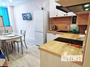 2-к квартира, посуточно, 47м2, 4/8 этаж