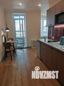 Студия квартира, посуточно, 36м2, 4/9 этаж