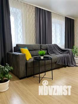 1-к квартира, посуточно, 38м2, 5/10 этаж