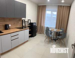 1-к квартира, посуточно, 41м2, 5/7 этаж