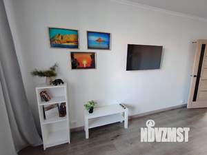 1-к квартира, посуточно, 60м2, 1/1 этаж