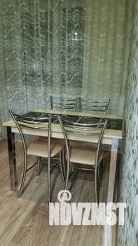 1-к квартира, посуточно, 40м2, 2/5 этаж