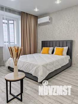 Студия квартира, посуточно, 38м2, 7/12 этаж