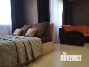 Студия квартира, посуточно, 38м2, 10/12 этаж