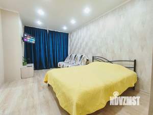 1-к квартира, посуточно, 35м2, 2/8 этаж