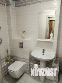 Студия квартира, посуточно, 33м2, 9/17 этаж