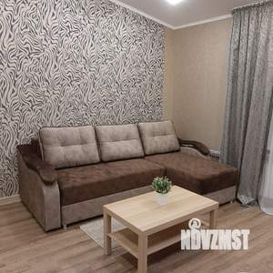 Студия квартира, посуточно, 35м2, 7/7 этаж
