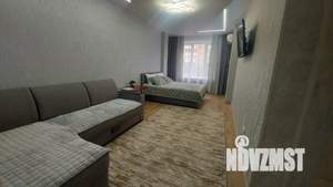 1-к квартира, посуточно, 42м2, 3/9 этаж