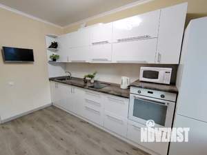 1-к квартира, посуточно, 40м2, 3/7 этаж