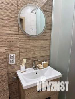 1-к квартира, посуточно, 38м2, 1/1 этаж