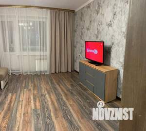 4-к квартира, посуточно, 77м2, 1/10 этаж