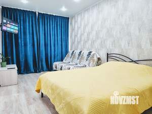 1-к квартира, посуточно, 35м2, 2/8 этаж