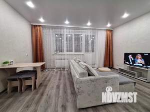 1-к квартира, посуточно, 37м2, 1/1 этаж