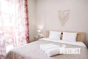 1-к квартира, посуточно, 45м2, 4/5 этаж