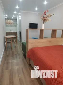 1-к квартира, посуточно, 37м2, 8/12 этаж