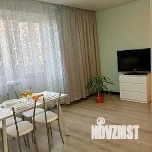 1-к квартира, посуточно, 42м2, 1/1 этаж