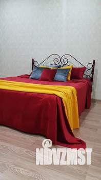 1-к квартира, посуточно, 40м2, 2/5 этаж