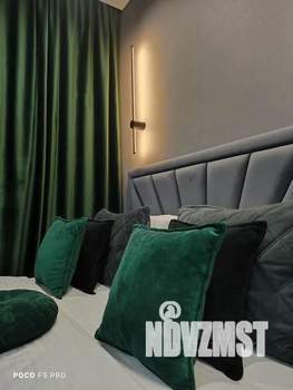 Студия квартира, посуточно, 30м2, 1/5 этаж