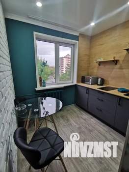 1-к квартира, посуточно, 36м2, 5/5 этаж