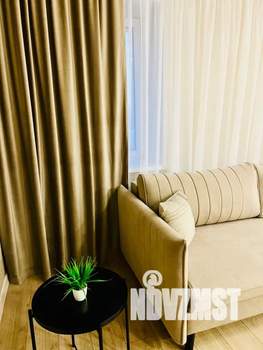 1-к квартира, посуточно, 38м2, 5/10 этаж