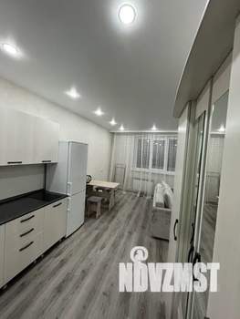 Студия квартира, посуточно, 32м2, 12/12 этаж