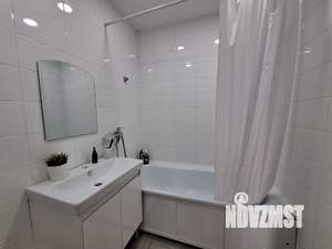 Студия квартира, посуточно, 40м2, 7/7 этаж