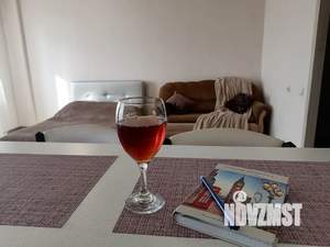 Студия квартира, посуточно, 44м2, 4/12 этаж