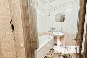 1-к квартира, посуточно, 32м2, 3/9 этаж