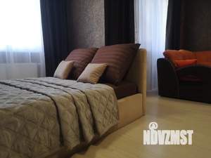 Студия квартира, посуточно, 38м2, 10/12 этаж