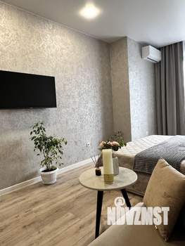 1-к квартира, посуточно, 40м2, 7/9 этаж