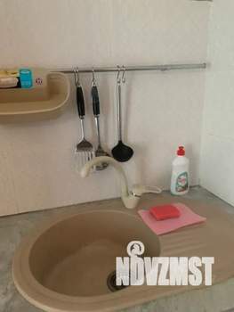 Студия квартира, посуточно, 28м2, 1/9 этаж