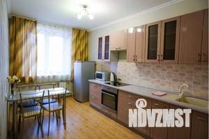 1-к квартира, посуточно, 51м2, 2/9 этаж