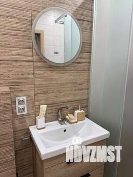 1-к квартира, посуточно, 38м2, 1/1 этаж