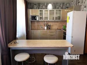 1-к квартира, посуточно, 46м2, 1/1 этаж