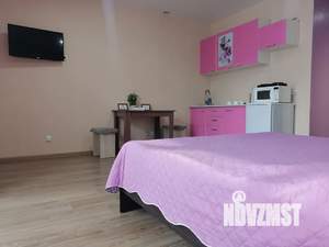 Студия квартира, посуточно, 40м2, 2/9 этаж