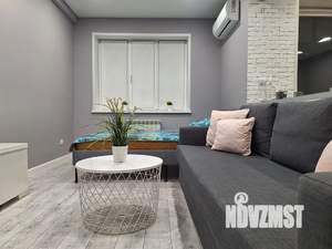 Студия квартира, посуточно, 40м2, 7/7 этаж