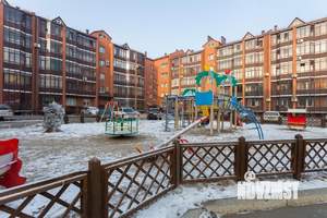 1-к квартира, посуточно, 52м2, 1/1 этаж