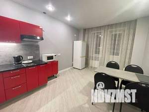 2-к квартира, посуточно, 68м2, 1/1 этаж